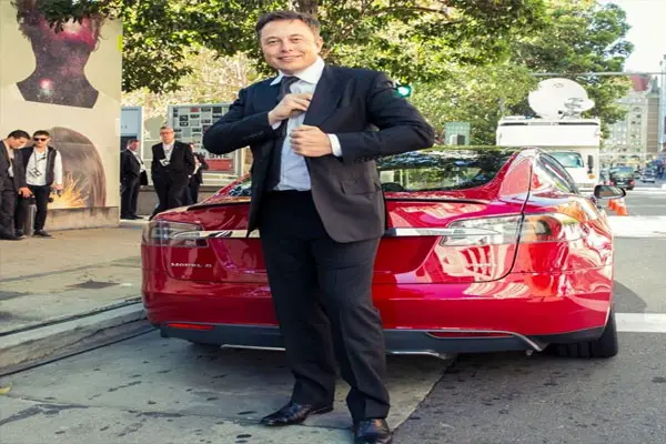 Elon Musk Lifestyle, Elon Musk Bodyguard