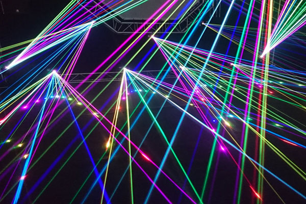 Lasers Can Be Seen In Daylight