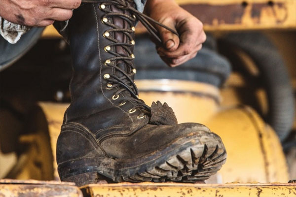 Steel Toe Boots Aren’t Comfortable